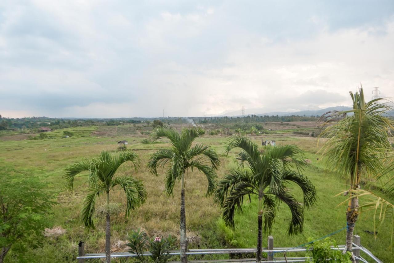 Three Palms Surf & Stay Medewi Airsatang Esterno foto