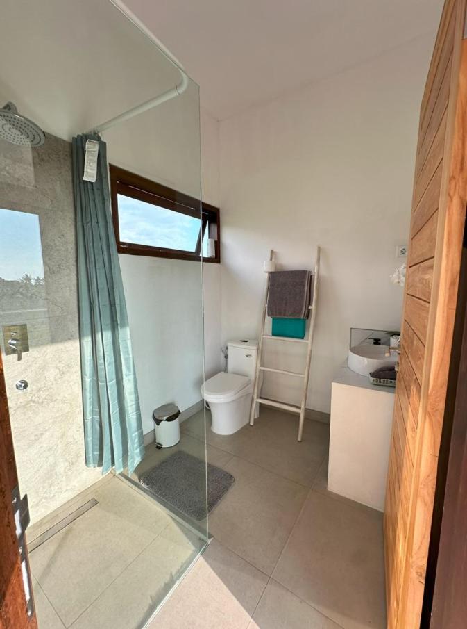 Three Palms Surf & Stay Medewi Airsatang Esterno foto