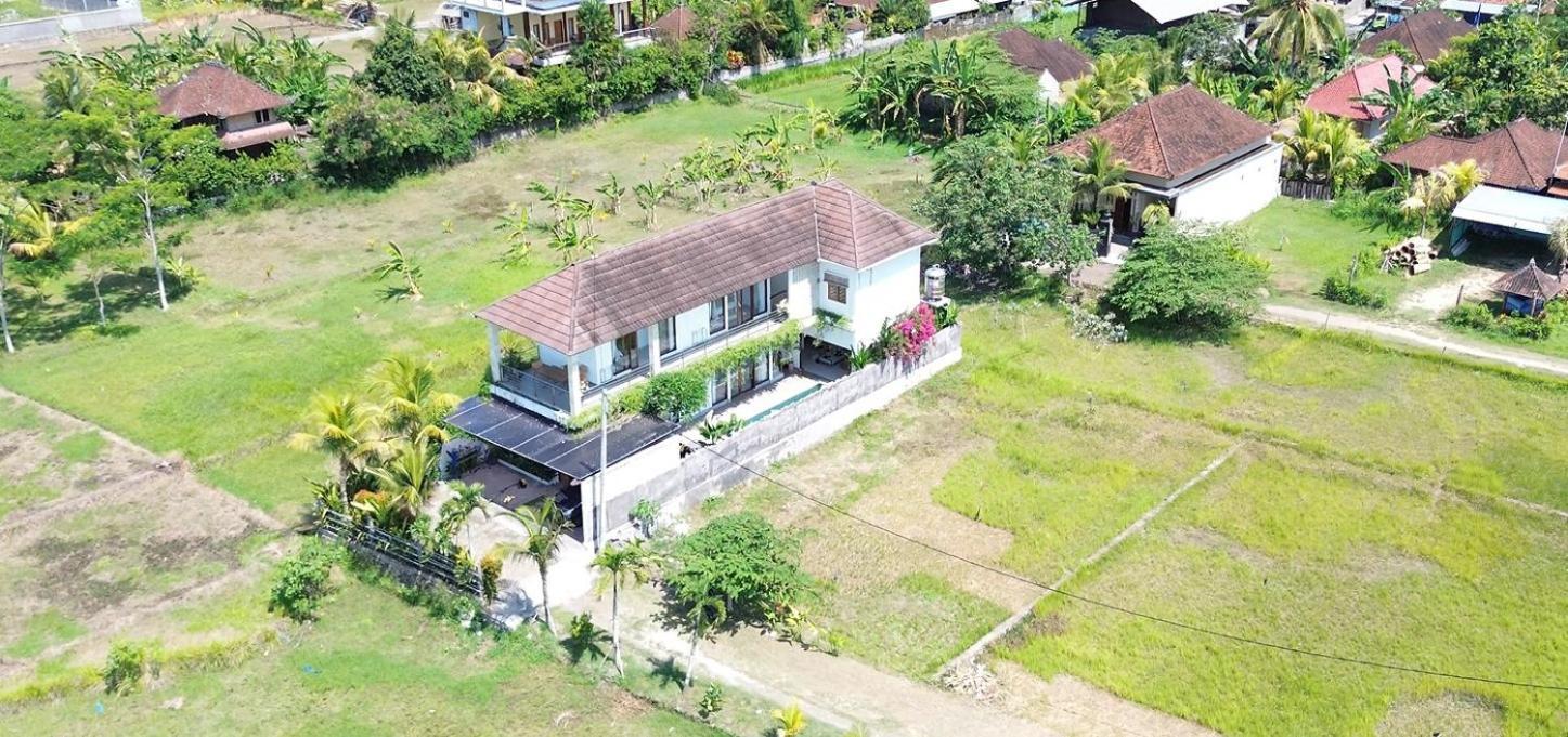 Three Palms Surf & Stay Medewi Airsatang Esterno foto
